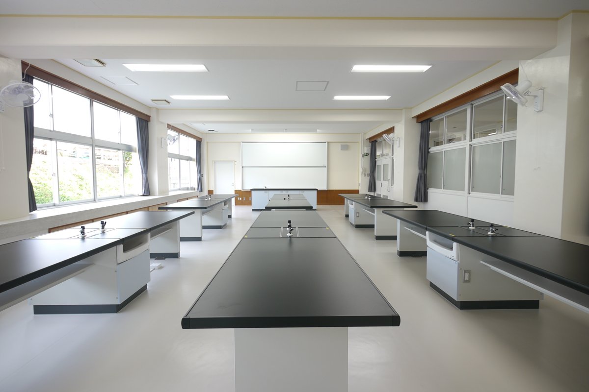 株式会社久志本組